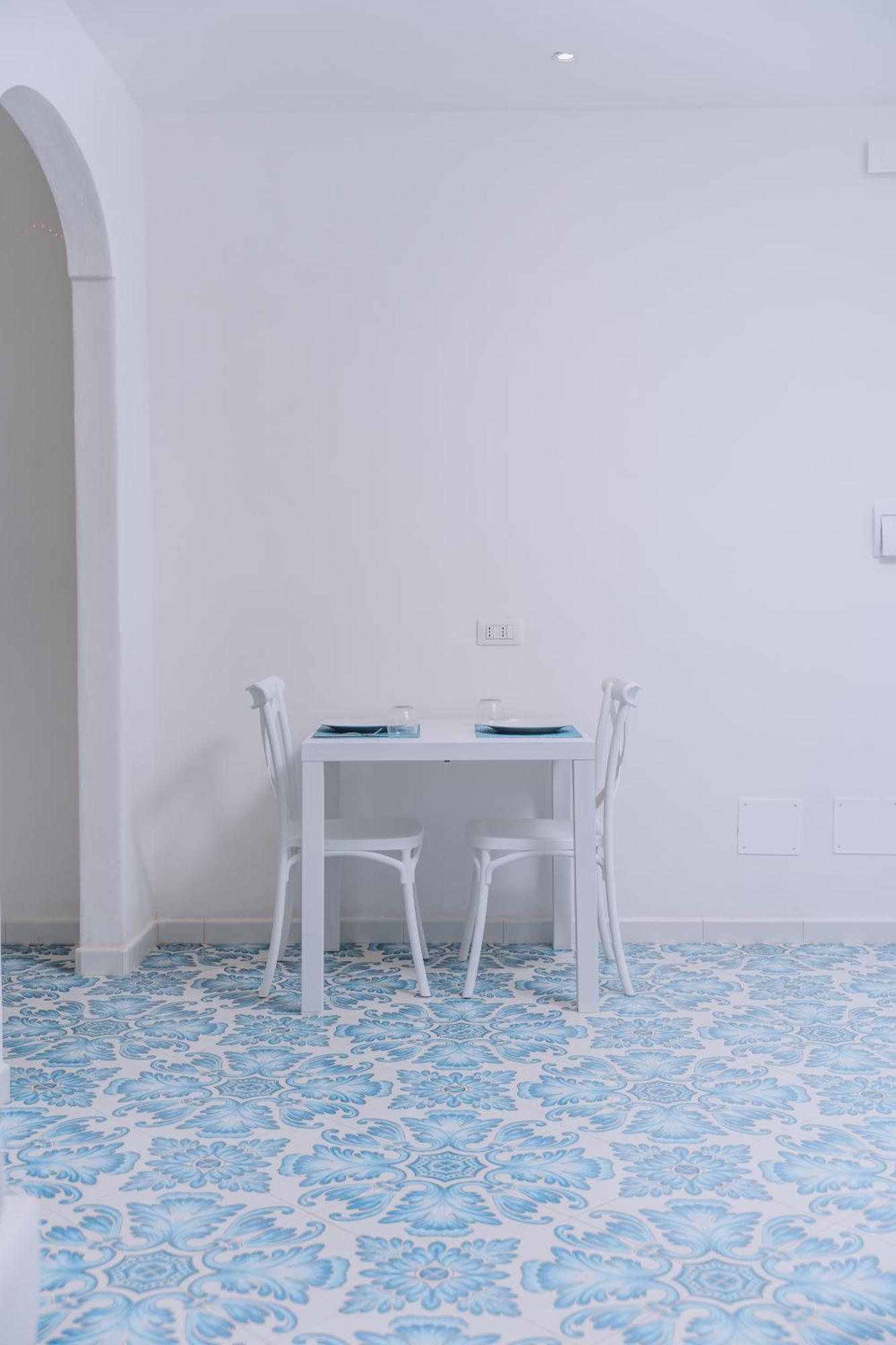 Omare Apartment