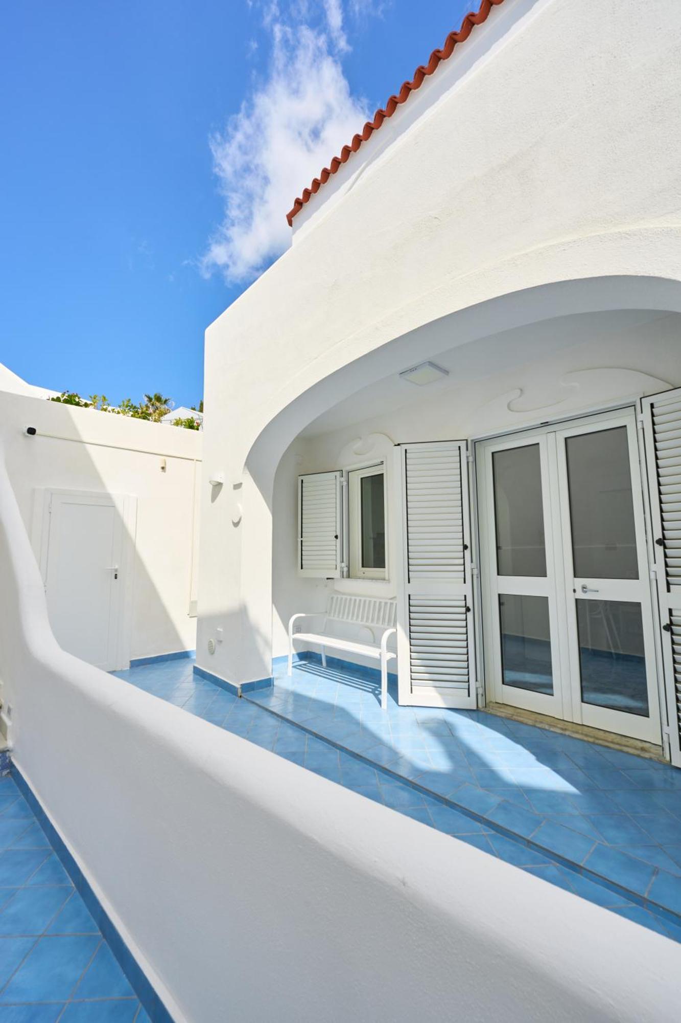 Apartment Omare *